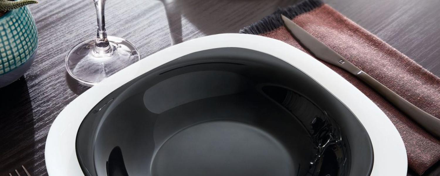 Чорний посуд